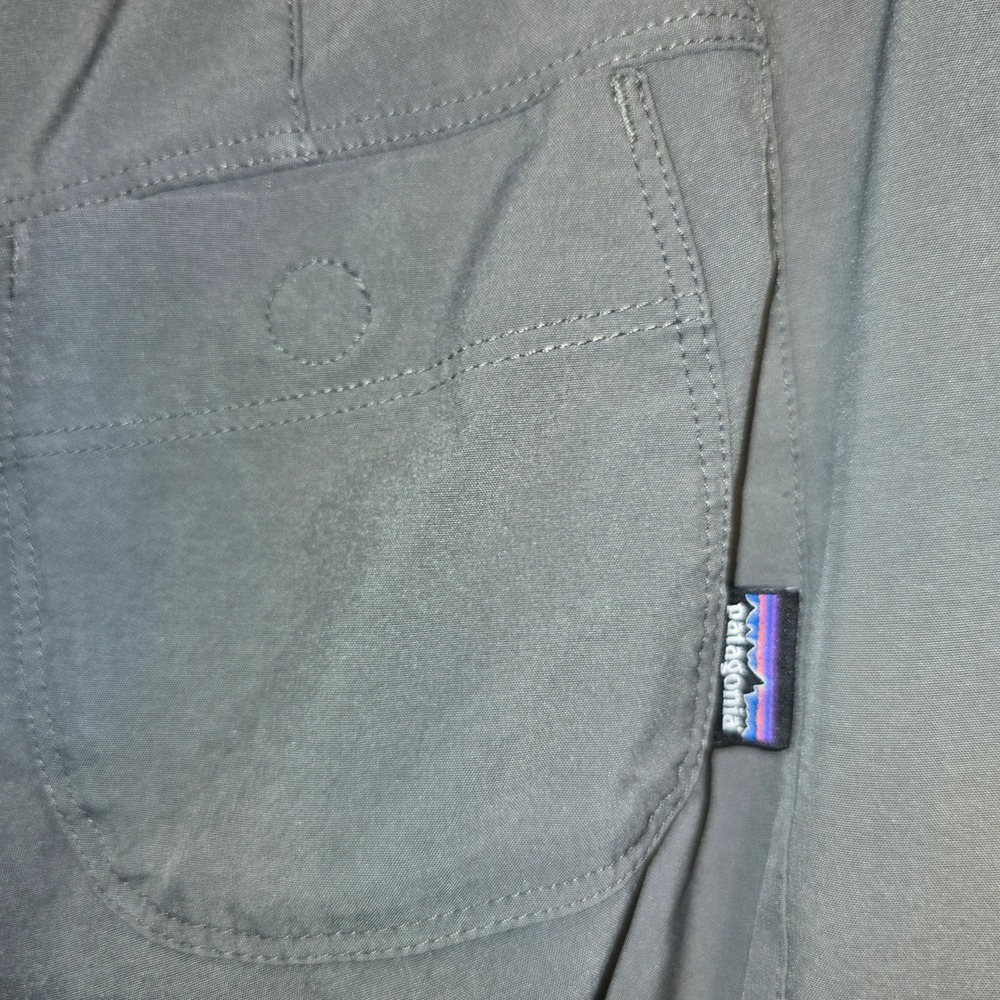 Patagonia Quandary Shorts 4 Women Gray Hiking Outdoor Stretch Lightweight - Picture 4 of 6